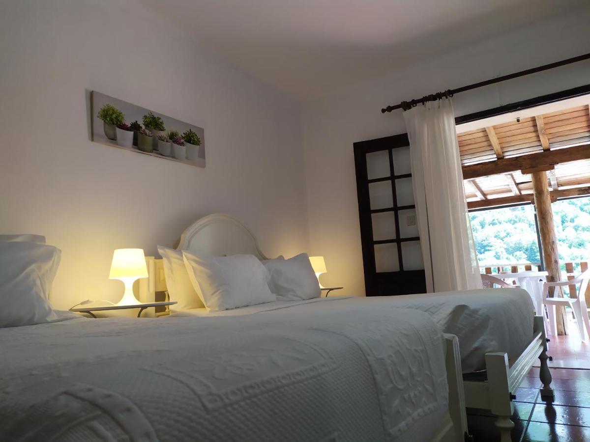 Sao Miguel Do Geres 호텔 객실 사진